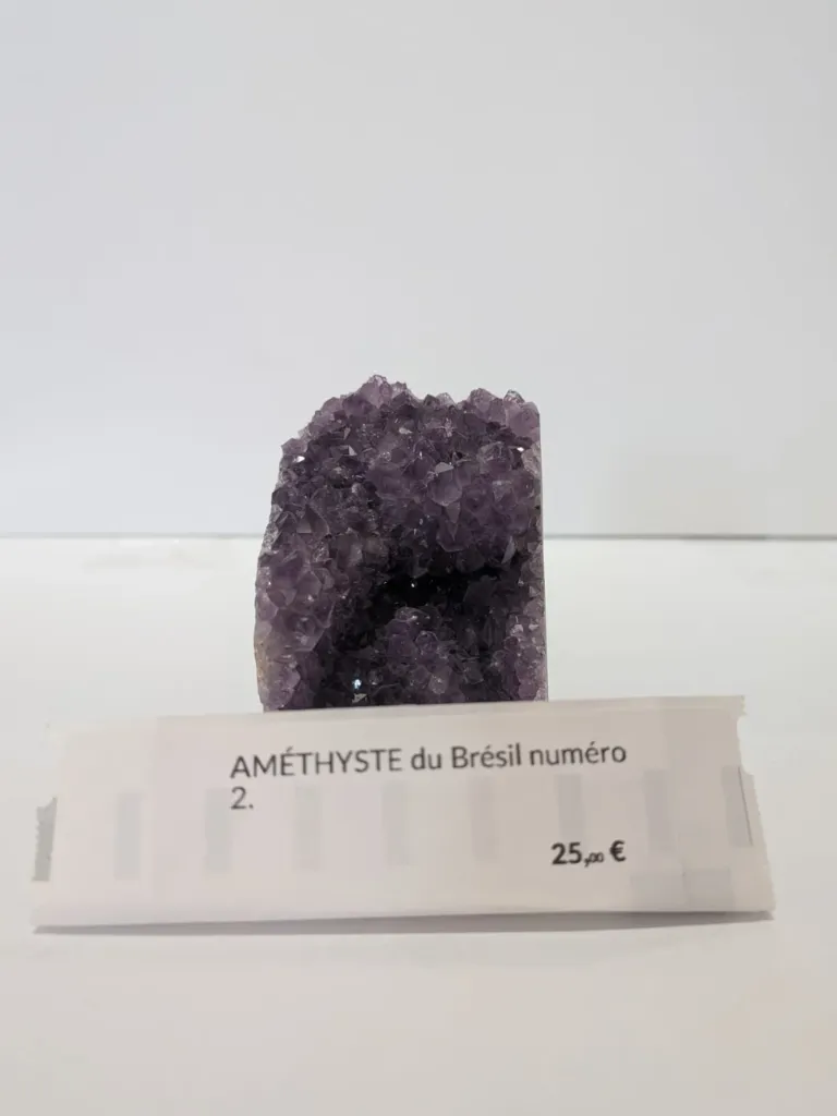 [améthyste 196g] AMÉTHYSTE du Brésil numéro 2.196g